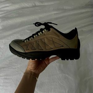 Nike ACG 1999 Hiking Sneakers